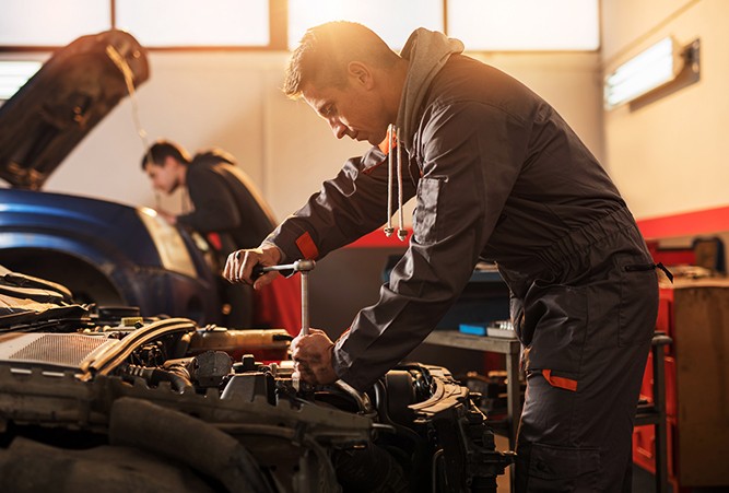 4 Signs Your Car Needs an Engine Tune-Up